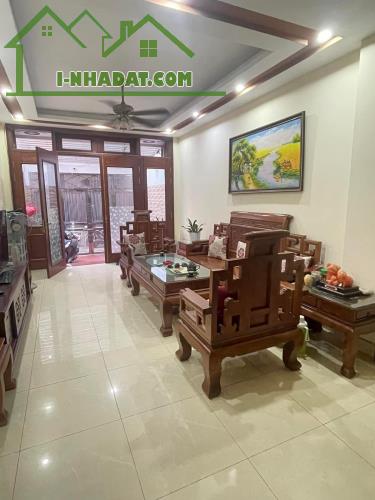Bán Nhà Lê Trọng Tấn 88m 5T MT4m 17.8 tỷ Phân Lô Gần Phố