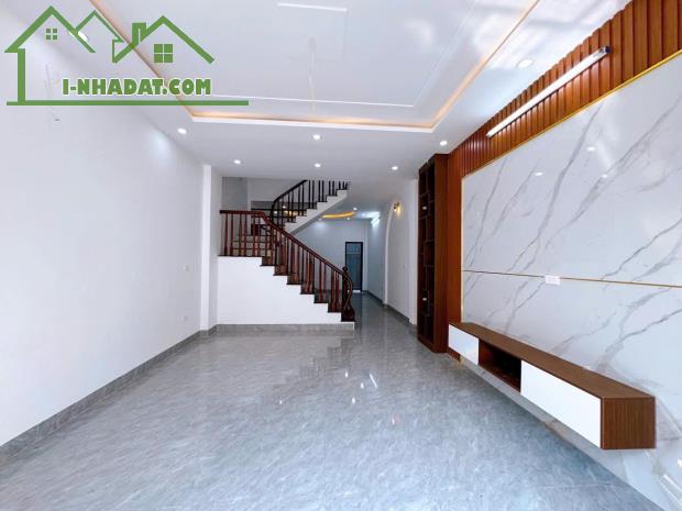 HOT nhất Đại Thành gần Yên Nghĩa Hà Đông, 47m2, 3T, ô tô đỗ cửa, NHỈNH 3 tỷ - 3