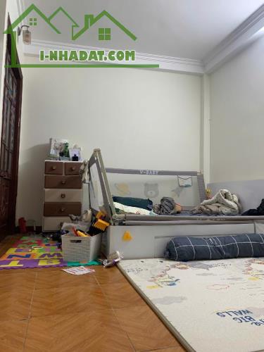 BÁN NHÀ PHỐ TRƯƠNG ĐỊNH, 42M2, 3 TẦNG, MT 4M. GIÁ 5.5 TỶ, TIỆN ÍCH TUYỆT VỜI - 1