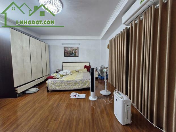 Bán nhà Minh Khai-Vĩnh Tuy 41m2 x5Tầng-Lô Góc- Kinh Doanh SĐCC
