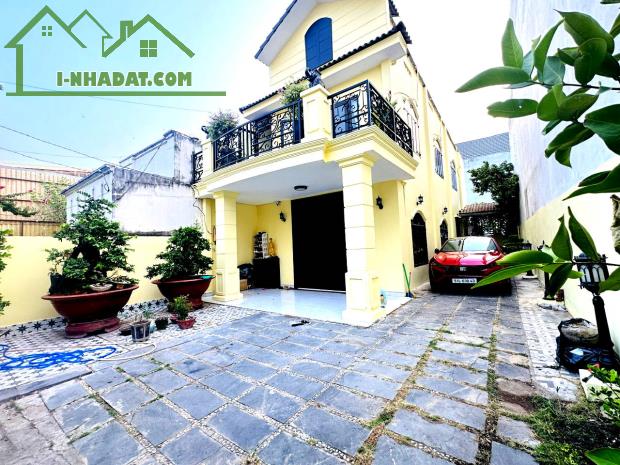 Bán Biệt Thự Tuyệt Đẹp Hẻm Xe Hơi P. Linh Đông, Thủ Đức – Giá Chưa Tới 9,8 Tỷ 🏡 - 4