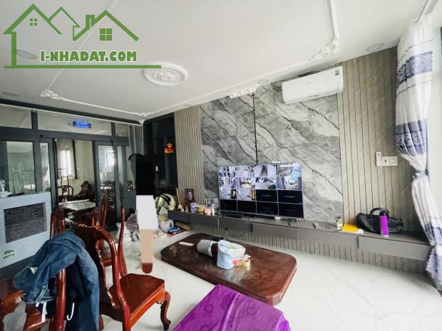 CHDV 2 MT TÂY HÒA, PHƯỚC LONG A, THU NHẬP 65TR/TH, 326M2, NGANG 8M, 6 TẦNG, CÓ THANG MÁY. - 2