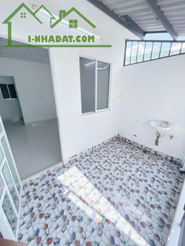 Bán Nhà Bình Long, Đường số 3, BHHA, 3 Tầng, 25m2, 3,2x8m, Hẻm 3m, Giá chỉ 2.6 tỷ - 2