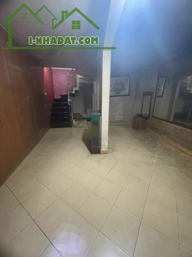Bán nhà 60m2 3tầng 5.99tỷ ôtô kinh doanh sầm uất Cầu Mới Đống Đa - 1