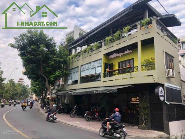 *Bán nhà Lô Góc, mặt tiền An Nhơn 7, An Nhơn 7, Q.Sơn Trà, dt 94m2 (5.5x17), giá 11 Tỷ