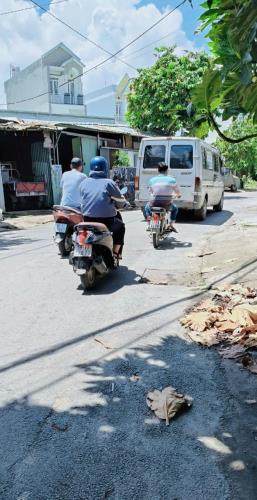 Bán Nhà Mặt Tiền Kính Doanh Nguyễn Thị Ra, XTT, 81m2, ngang khủng 5,5m Đường 8m thông tứ t