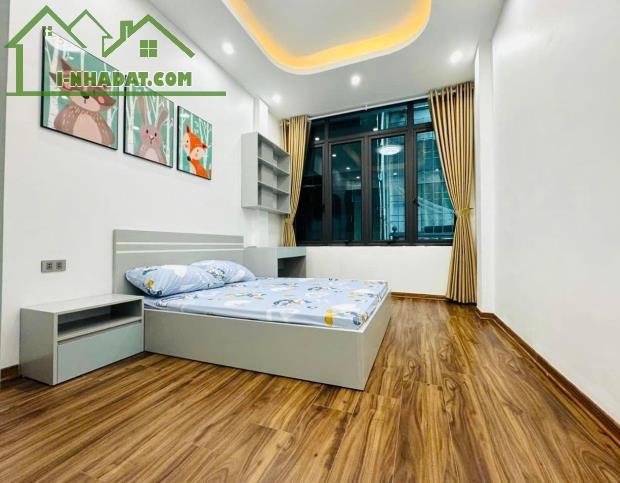 BÁN NHÀ PHỐ THÁI HÀ - ĐỐNG ĐA - 30M RA MẶT PHỐ - 24M2 - 4 TẦNG - GIÁ 5.86 TỶ - SỔ ĐỎ - 2