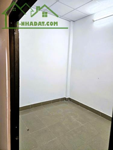 Cho thuê nhà nguyên căn 110m2 2pn đường 11 - Trường Thọ - 3