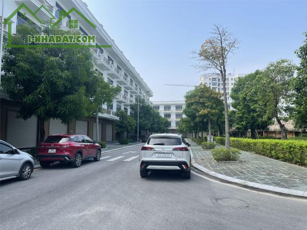 SHOPHOUSE MẶT ĐẠI LỘ, NHÀ 4 TẦNG, BÀN GIAO SỔ.  KĐT XUÂN HƯNG TP.THANH HÓA.  CĐT: 0966 - 4