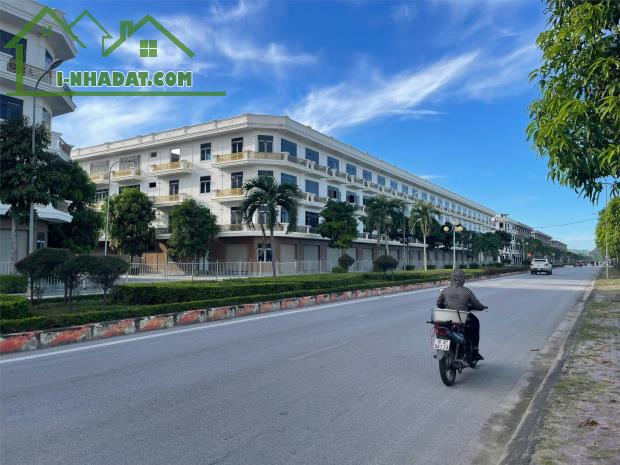 SHOPHOUSE MẶT ĐẠI LỘ, BÀN GIAO SỔ. KINH DOANH NGAY. KĐT XUÂN HƯNG TP.THANH HÓA.  CĐT: - 4