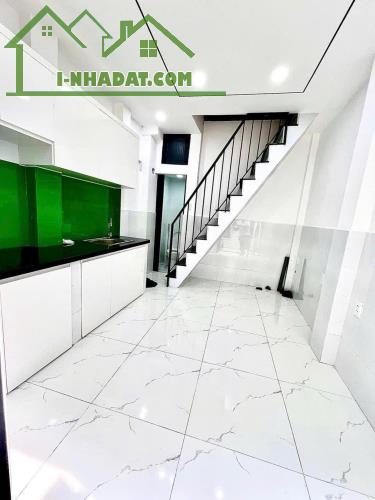 3PN,45M2S NHÀ NGAY NƠ TRANG LONG, HẺM XE HƠI, P12 BÌNH THẠNH, GIÁ 2.X TỶ.