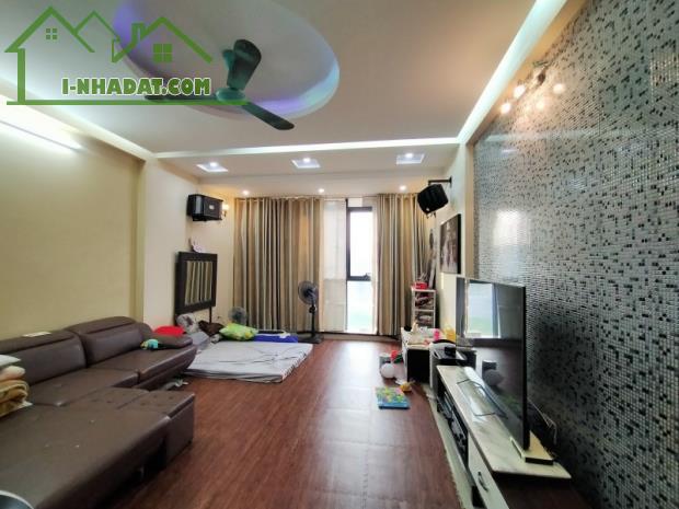 Mặt Phố Ngọc Thụy, DT120m2, MT5m, Hàng Hiếm, Gần nút giao Đường 40m, 190tr/m2. - 1