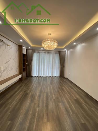 Thuỵ Khuê, Tây Hồ nhà mới đẹp, thang máy, oto, 7tầng, 41m2, giá 15tỷ có thương lượng - 4