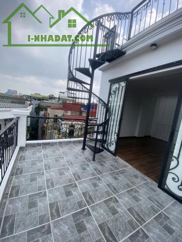 Thuỵ Khuê, Tây Hồ nhà mới đẹp, thang máy, oto, 7tầng, 41m2, giá 15tỷ có thương lượng