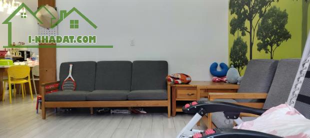 Nhà Bán Bạch Dương 98mz, 2 tầng 6.5mx 15m 7,8 tỷ Hiệp Thành Quận 12. - 4