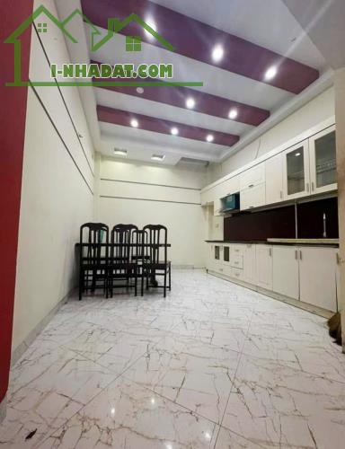 Bán nhà mặt ngõ 79 Cầu Giấy phường Quan Hoa, ô tô, kinh doanh 46m x 5 tầng giá 12.9 tỷ - 3