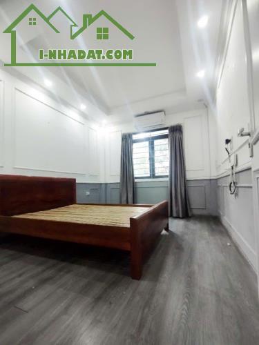 Nhà Đẹp Định công Thượng - Hoàng Mai - DT:46m2 ,Giá hơn 7 Tỷ, Oto đỗ cửa, ngõ thông . - 2