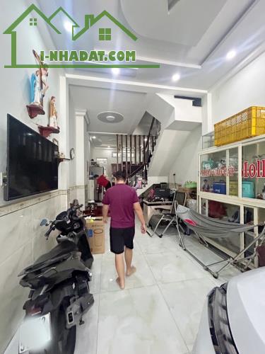 Mặt tiền kinh doanh Phú Định 3.8x22.5 88m2 4 tầng P16 Q8 chỉ 9 tỷ 2 - 1