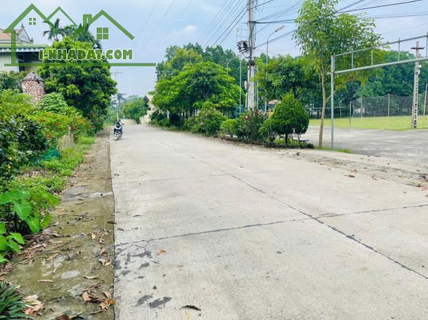 715m2 đất nhà vườn nghỉ dưỡng chỉ vài triệu/m Đất Đỏ Lương Sơn Hoà Bình 140m2 ô tô tránh g - 4