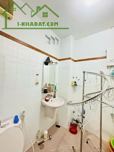 Chủ Bán Nhà Mặt Tiền Đường Minh Phụng, Phường 2, Quận 11, 48m2, Ngang 4m, Căn góc - 2