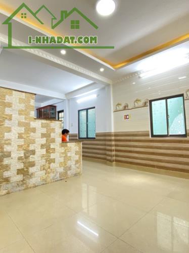 # Nhà 2 mặt kiệt Hoàng Hoa Thám, gần Lê Duẩn, 43m2, 2 tầng sạch đẹp, hơn 2 tỷ - 2