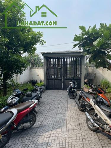 CHDV-7 Tầng, Sát TP HCM, Hẻm xe hơi, DT 120 triệu/tháng, DT365m2- Giá 16 tỷ TL - 2