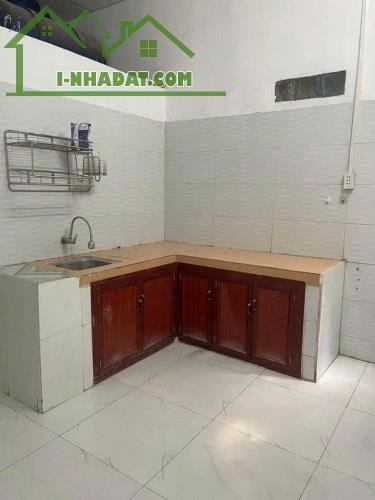 CÁCH MẠNG T8, 66M2, sổ vuông, kiên cố ở ngay, thẳng đường tới nhà.