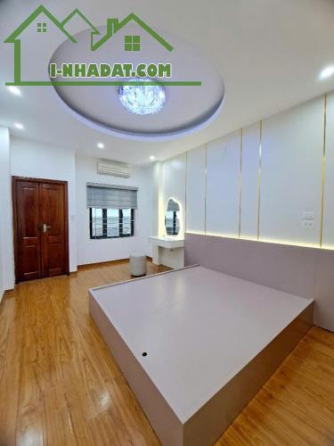 BÁN NHÀ ĐAỊ TỪ - HOÀNG MAI ,DT36M2 ,GIÁ HƠN 7 TỶ , FULL NỘI THẤT , OTO ĐỖ CỬA , PHÂN LÔ , - 1