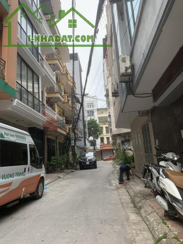 Bán nhà Hoàng Hoa Thám , Ba Đình, Hà Nội, Ôtô, KD 42m, 12,1tỷ . 0979353468