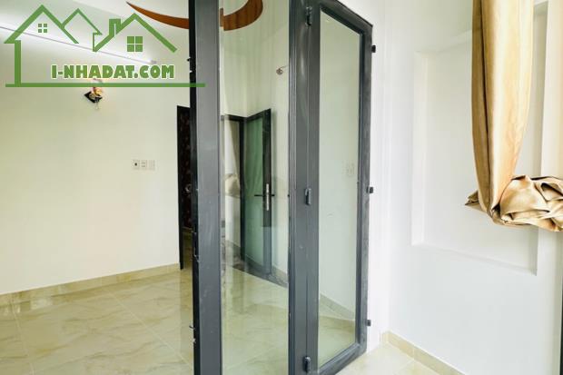 Bán nhà Nguyễn Văn Đậu Bình Thạnh, Phường 11, 35.4 m² (3mx11m) nở hậu - Giá 3.75 tỷ TL - 1