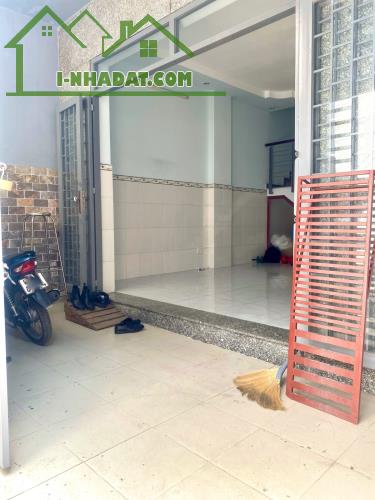 CẦN BÁN NHÀ HXH TRƯƠNG THỊ HOA,  DT- 50M 2-  TẦNG - 4,7×12- 3,35 TY - 1