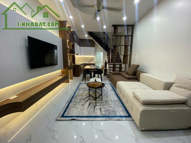 Chủ Nhà Chuyển Liền Kề Nên Cần Bán Gấp Căn Nhà Ở Văn Quán,HĐ.Giá 6.5Tỷ Có TL