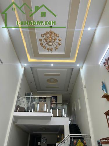 BÁN NHÀ MẶT TIỀN GẦN CHỢ PHÚ THỌ TRẢNG DÀI 140M2 CHỈ 3,98 TỶ - 1