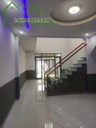 BÁN NHÀ GẦN CHỢ THANH HÓA, DT100m2, 3PN, SX.HƠI, ĐƯỜNG XE HƠI, MỚI HOÀN THIỆN - 1