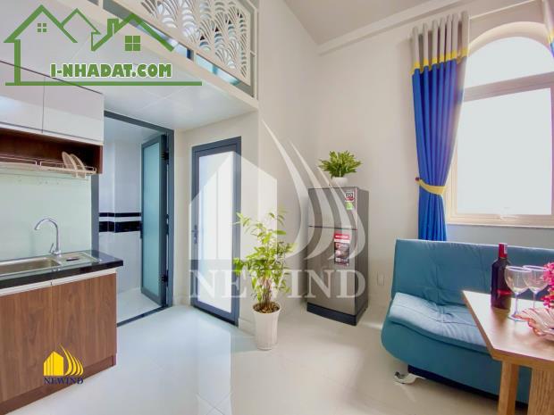 Duplex trung tâm quận 7 full nội thất cửa sổ siêu tháng mát - 2