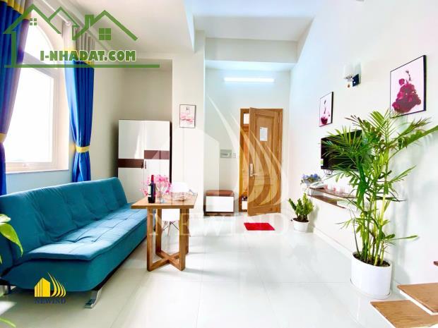 Duplex trung tâm quận 7 full nội thất cửa sổ siêu tháng mát - 3