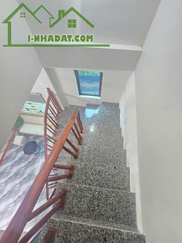 BÁN NHÀ DUYÊN HÀ CHÍNH CHỦ 40M2 NHÀ 4 TẦNG 2.4 TỈ - 3