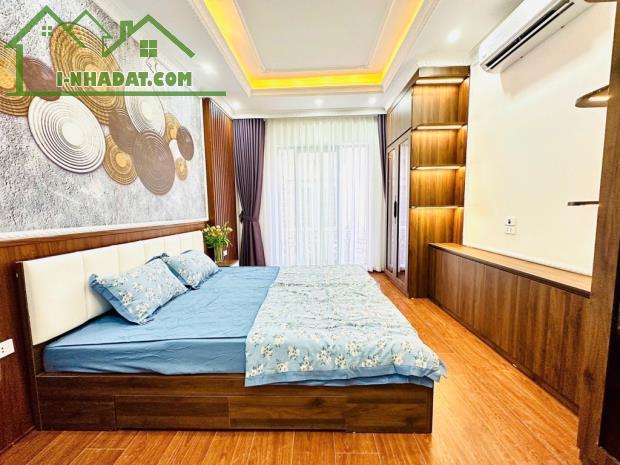 BÁN NHÀ -PHỐ HOÀNG HOA THÁM -BA ĐÌNH -35m² -LÔ GÓC -GẦN ÔTÔ -TẶNG FULL NỘI THẤT -AN SINH T - 1