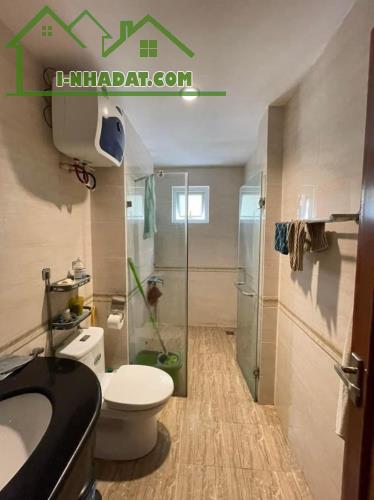 Bán nhà Cầu Giấy, DT Vip 105m2, DÒNG TIỀN, 7T THANG MÁY, GIÁ THƠM! - 2