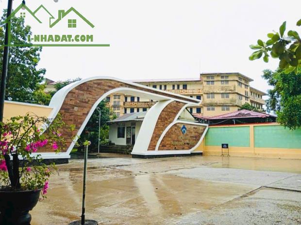 📌 Đất MT Nguyễn Khoa Chiêm Chỉ 8xx Triệu - Đối diện Trường Đại Học Ngoại Ngữ Huế