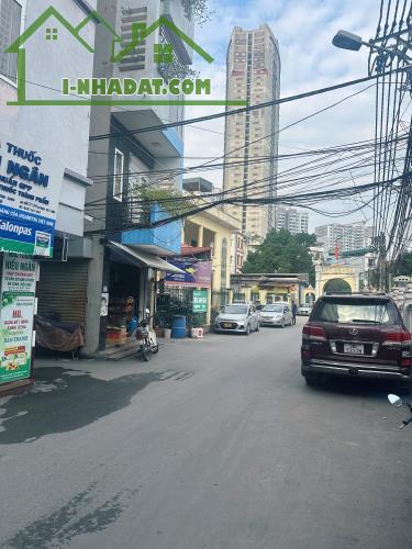 NHÀ DÂN XÂY-OTO ĐỖ CỬA-NGÕ THÔNG-TIỆN ÍCH XUNG QUANH-DÂN TRÍ CAO-AN NINH TỐT-GIÁ RẺ - 3