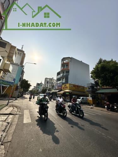 Bán nhà MTKD Độc Lập - Q.Tân Phú - DT: 7.8x20m - 1 lầu đang cho thuê - Giá: 18.5 tỷ TL - 1