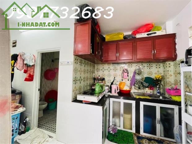 🏠 BÁN NHÀ CẦU XÉO, Tân Sơn Nhì, Tân Phú 
➖ DT 90m²- 4x23 - 2 tầng
💰 Giá 6.8tỷ(TL)