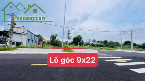 CẦN BÁN GẤP LÔ GÓC 2 MẶT TIỀN TĐC KIM LIÊN PHƯỚC HỘI, ĐẤT ĐỎ