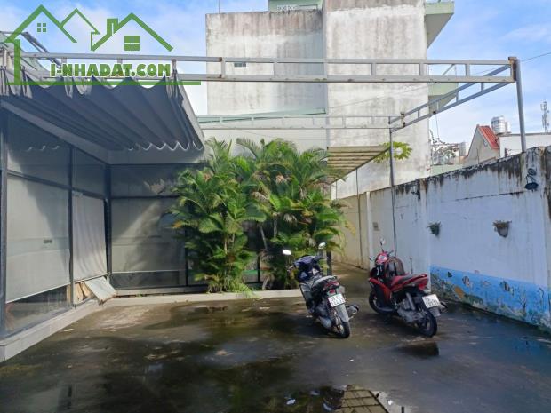 BÁN ĐẤT CÓ NHÀ 402M2 TÂN TÚC, BÌNH CHÁNH, GIÁ 12 TỶ 2