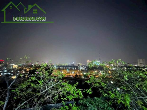 Bán Tòa nhà 9 tầng Mặt hồ Ba Trung tâm Đống Đa, view hồ - Giá trị của đẳng cấp - 4