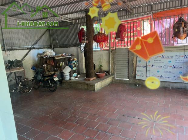 Bán nhà 3 tầng phường Đồng Quang khu Tư San Nền, dt 550m2, giá 15 tỷ, sđt 0962259168 - 2