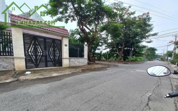 🏡 240m2 Chỉ 18 Tỷ Bán Đất Tặng Nhà 1 Tầng P. Phú Hữu Thủ Đức