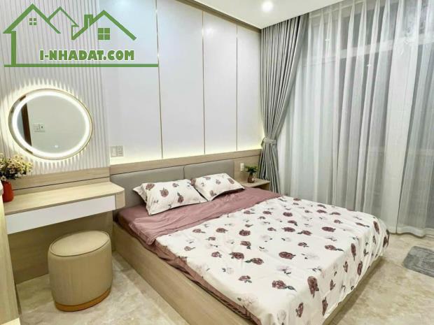 Bán nhà 1/ gần MT Bùi Thế Mỹ, P.10,Tân Bình .Giá: 3.4 tỷ DT:3.2 x 8m A4