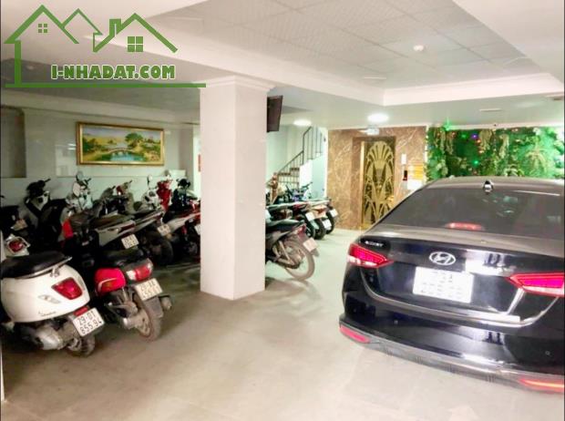 Bán Tòa căn hộ cao cấp 9 tầng đường Đào Tấn Quận Ba Đình, Ô tô 120m2 giá 45 tỷ